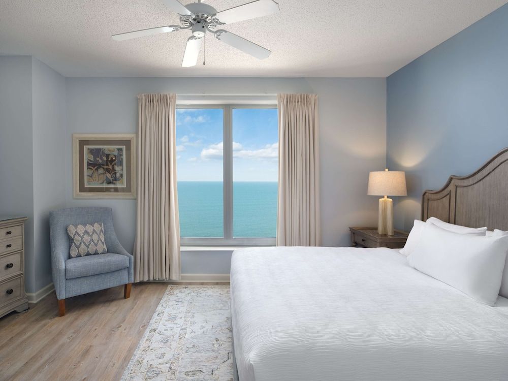 Suite, 4 Bedrooms, Oceanfront (Margate)