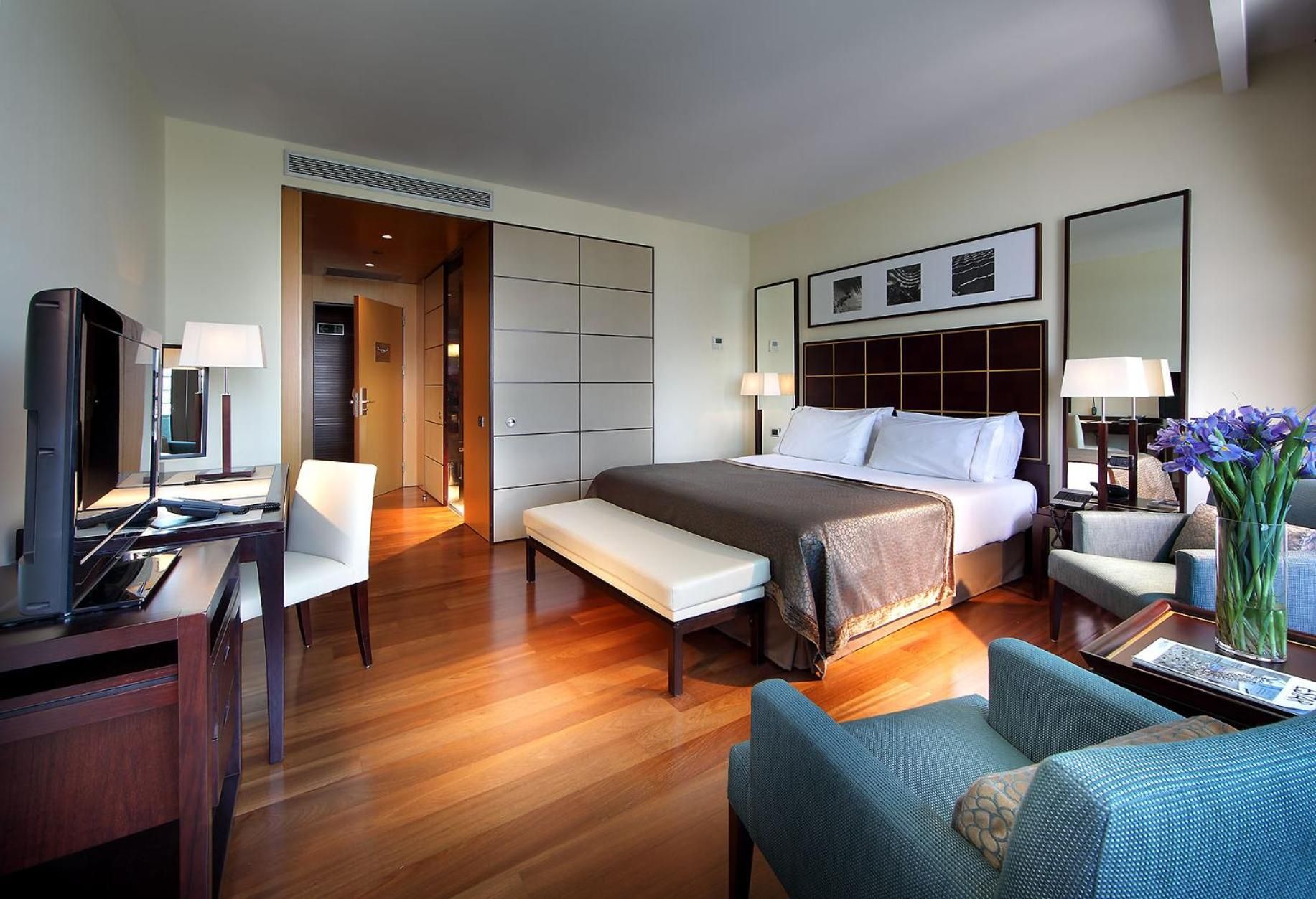 undefined Eurostars Grand Marina Gl Hotel 5