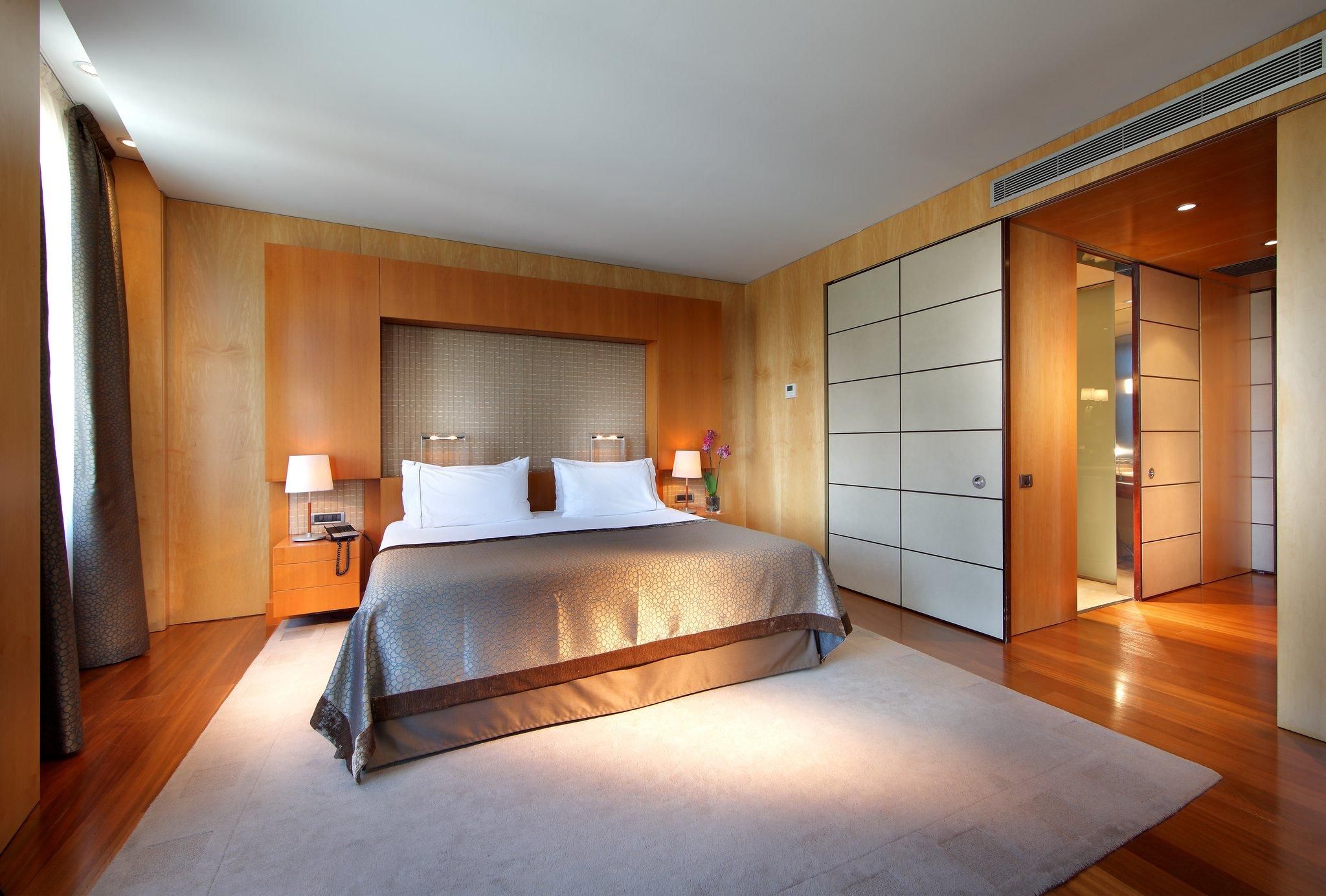 undefined Eurostars Grand Marina Gl Hotel 2
