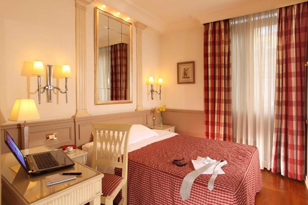 undefined Hotel Villa Glori 7