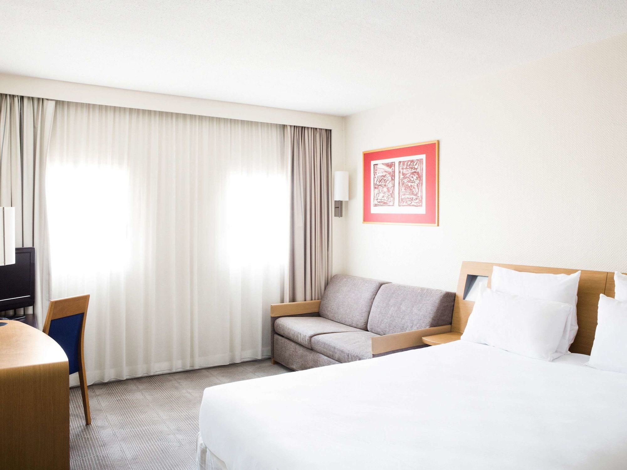undefined Novotel Barcelona City 10