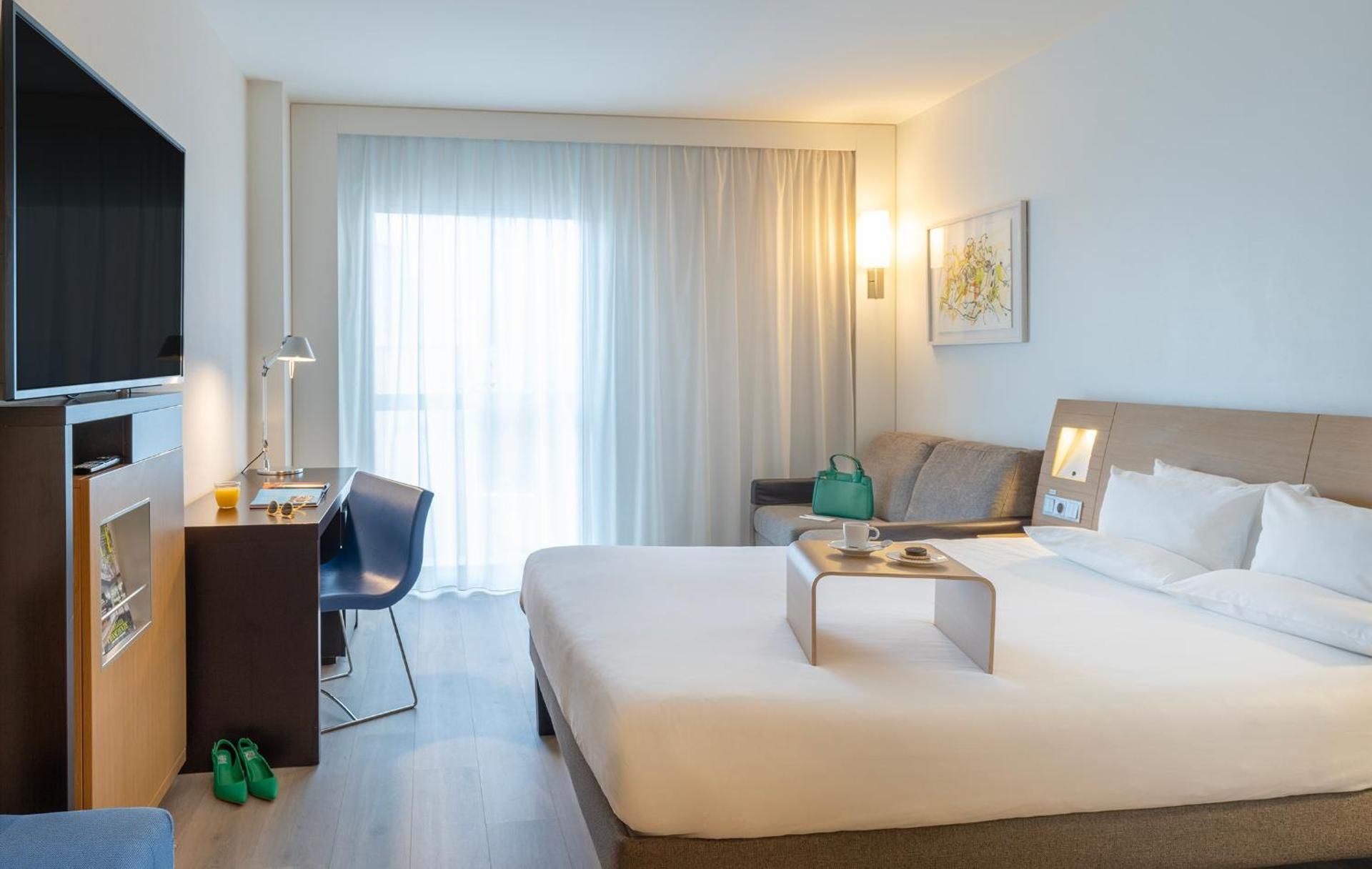 undefined Novotel Barcelona City 9