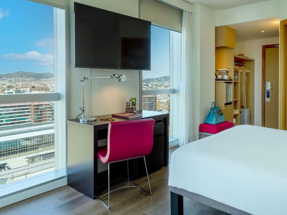 undefined Novotel Barcelona City 5