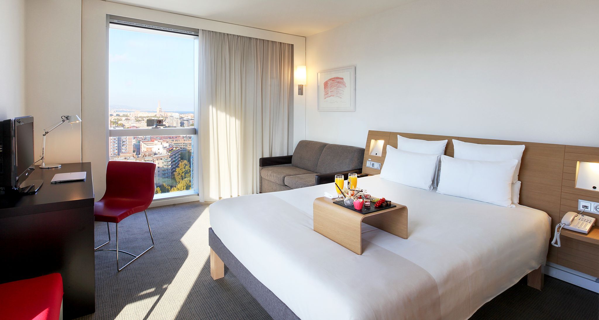 undefined Novotel Barcelona City 4