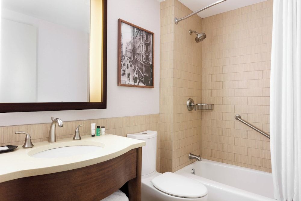 undefined Sheraton Tribeca New York Hotel 7