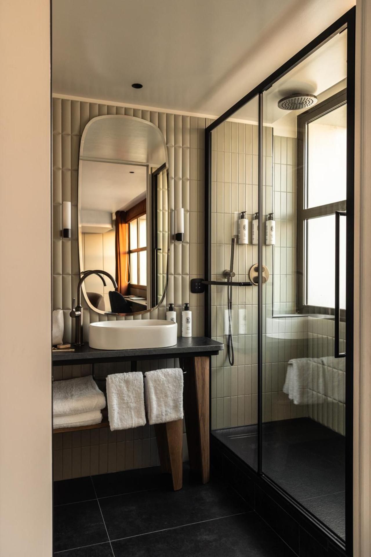 undefined Hotel Dame des Arts 9