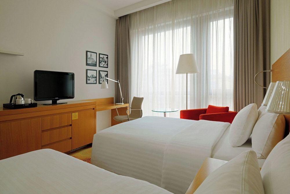 Courtyard by Marriott Budapest City Center Deluxe Room, 2 Double Beds, Non Smoking