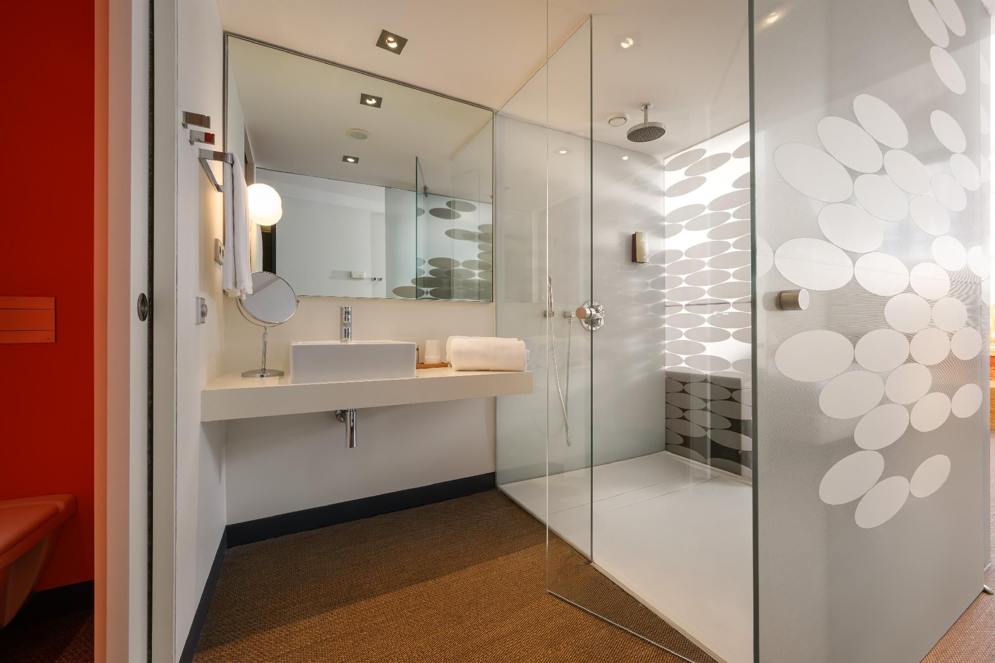 Deluxe Twin Room Uptown
