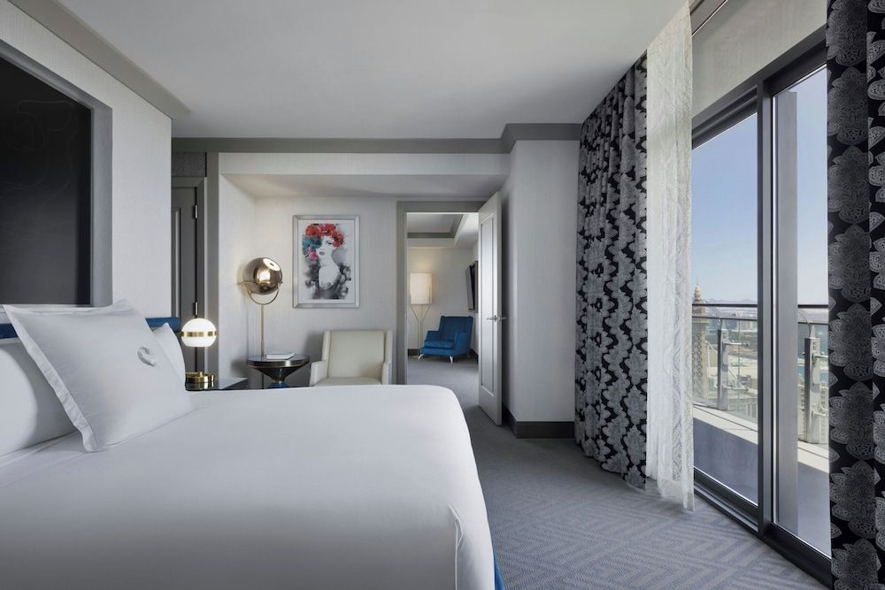 Wraparound Terrace Suite