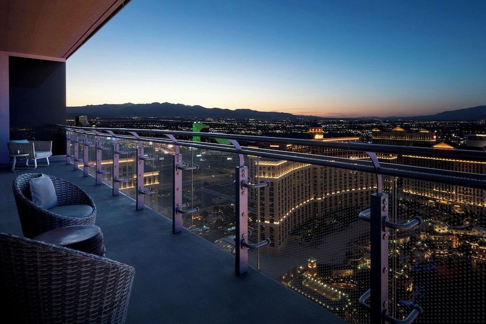 undefined The Cosmopolitan Of Las Vegas 8