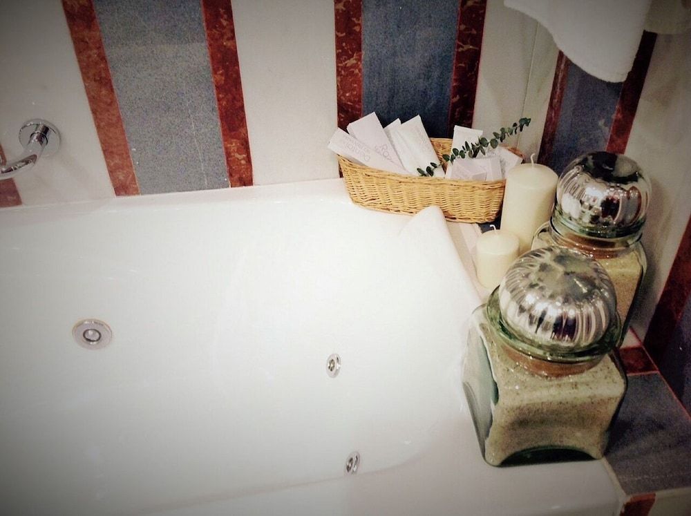 Las Casas de la Judería de Córdoba Classic Room, Jetted Tub 17