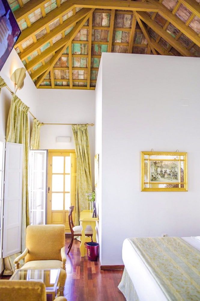 Las Casas de la Judería de Córdoba Penthouse, Terrace, Courtyard View 5