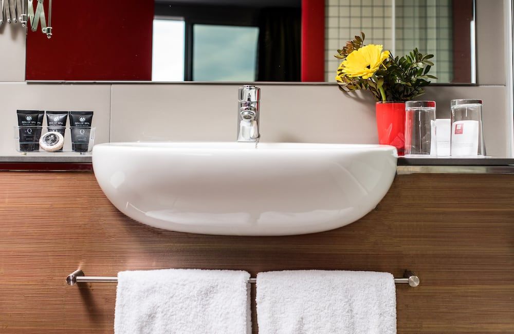 undefined Leonardo Boutique Hotel Barcelona Sagrada Familia 3