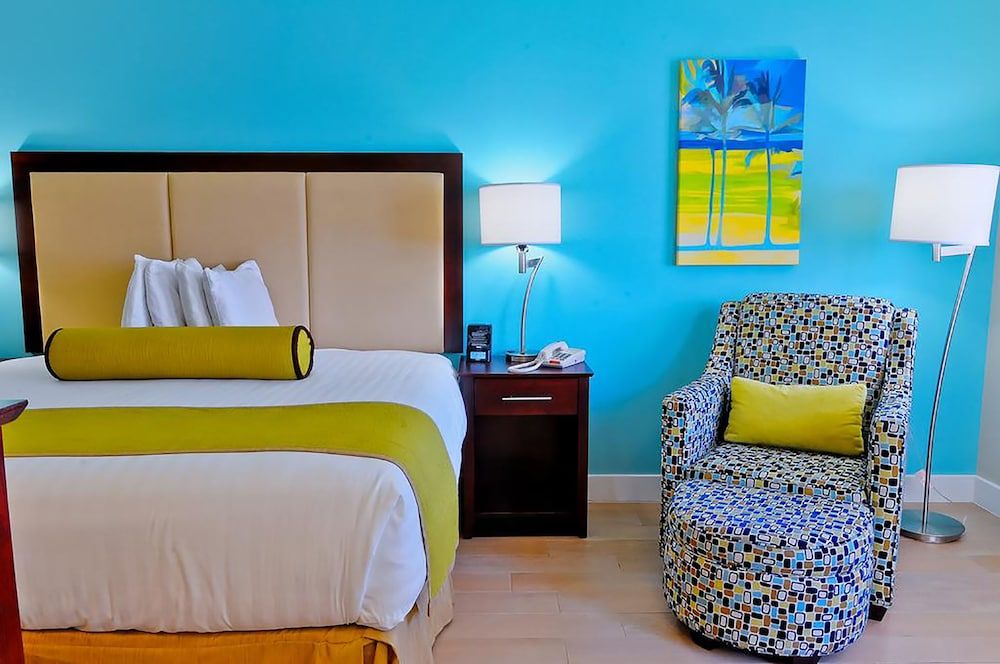 undefined Silver Palms Inn 9