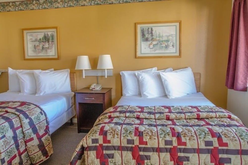 undefined California Suites Hotel 2