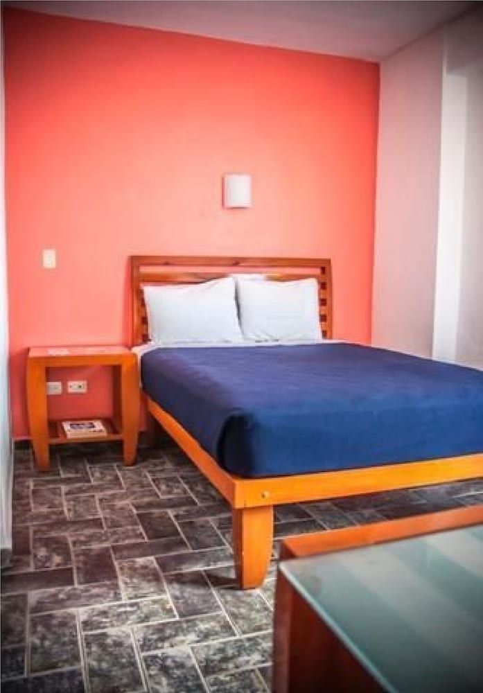 Hotel Soberanis Standard Room, 2 Double Beds 17