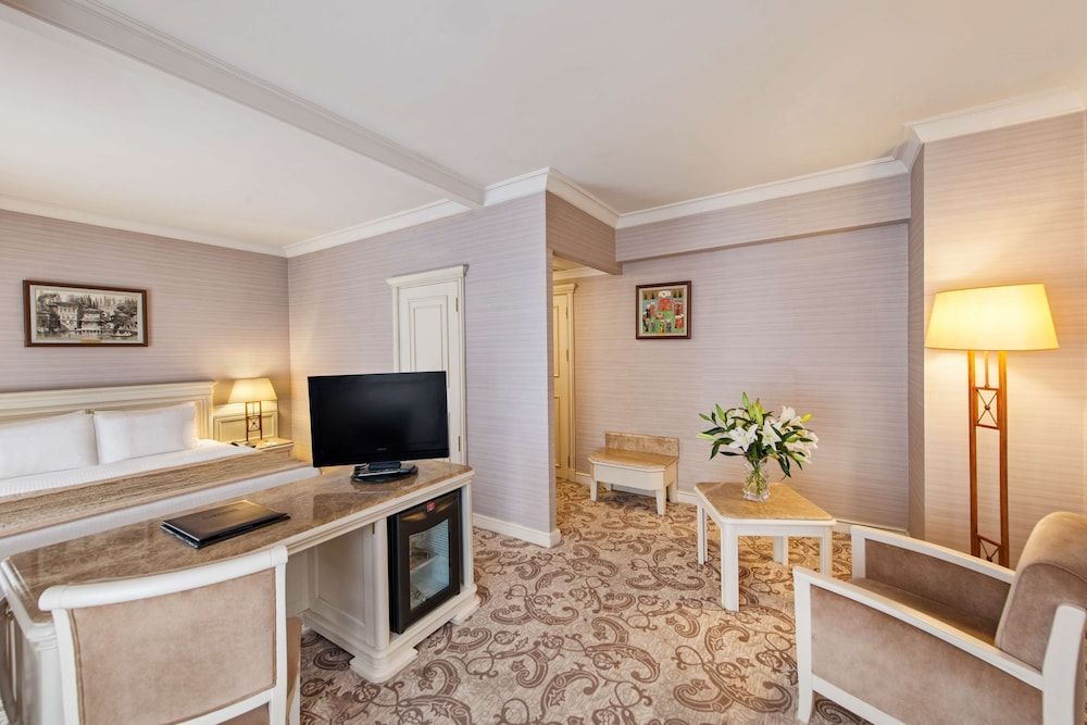 undefined Elite World Comfy Istanbul Taksim 4