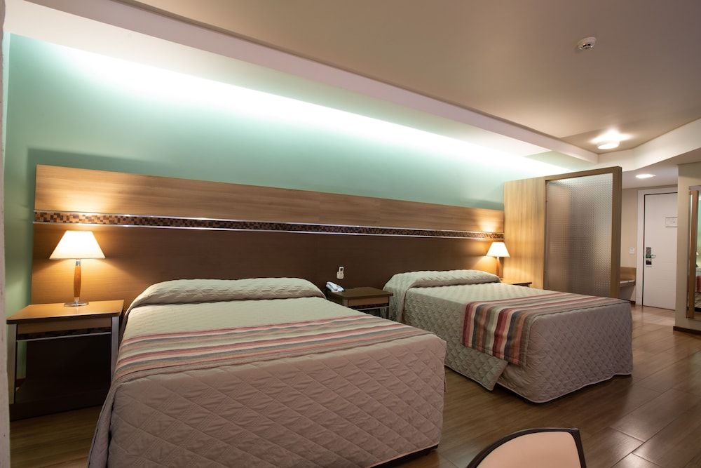 Room (Suite Master - Vista Piscina)