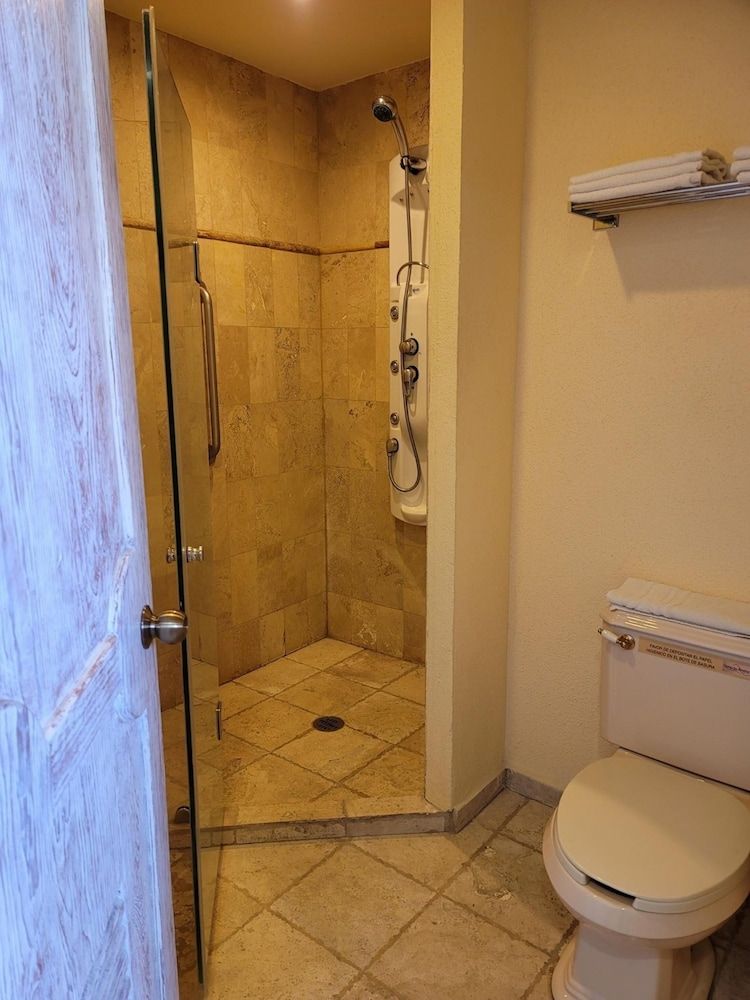 Quinta las Alondras Hotel and Spa Master Suite 10