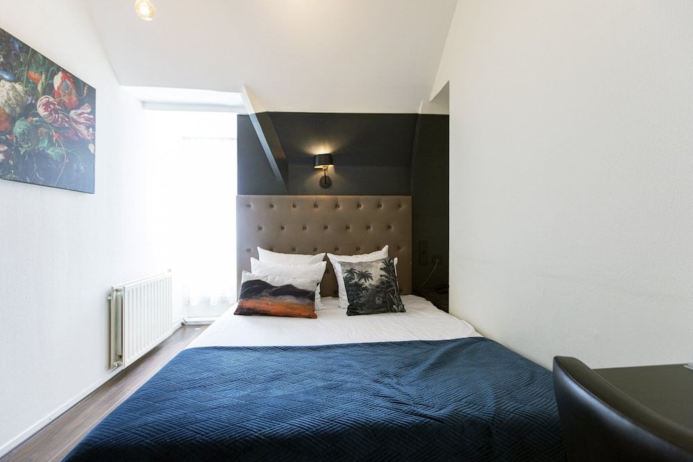 Quentin England Hotel Standard Room, 1 Double Bed, Private Bathroom