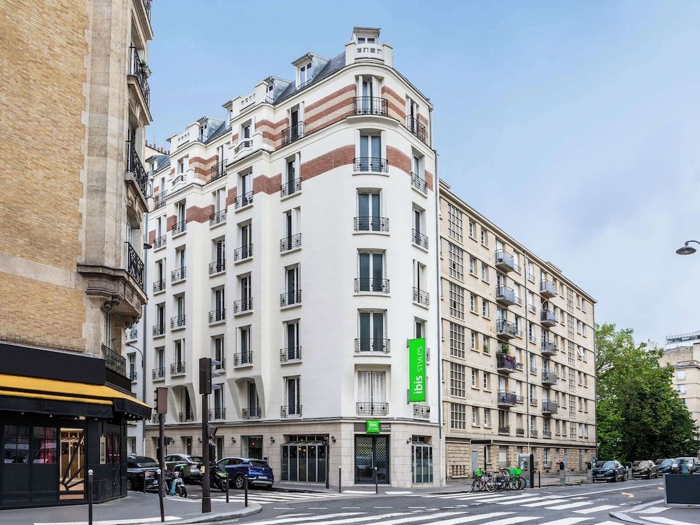 undefined ibis Styles Paris 15 Lecourbe 5