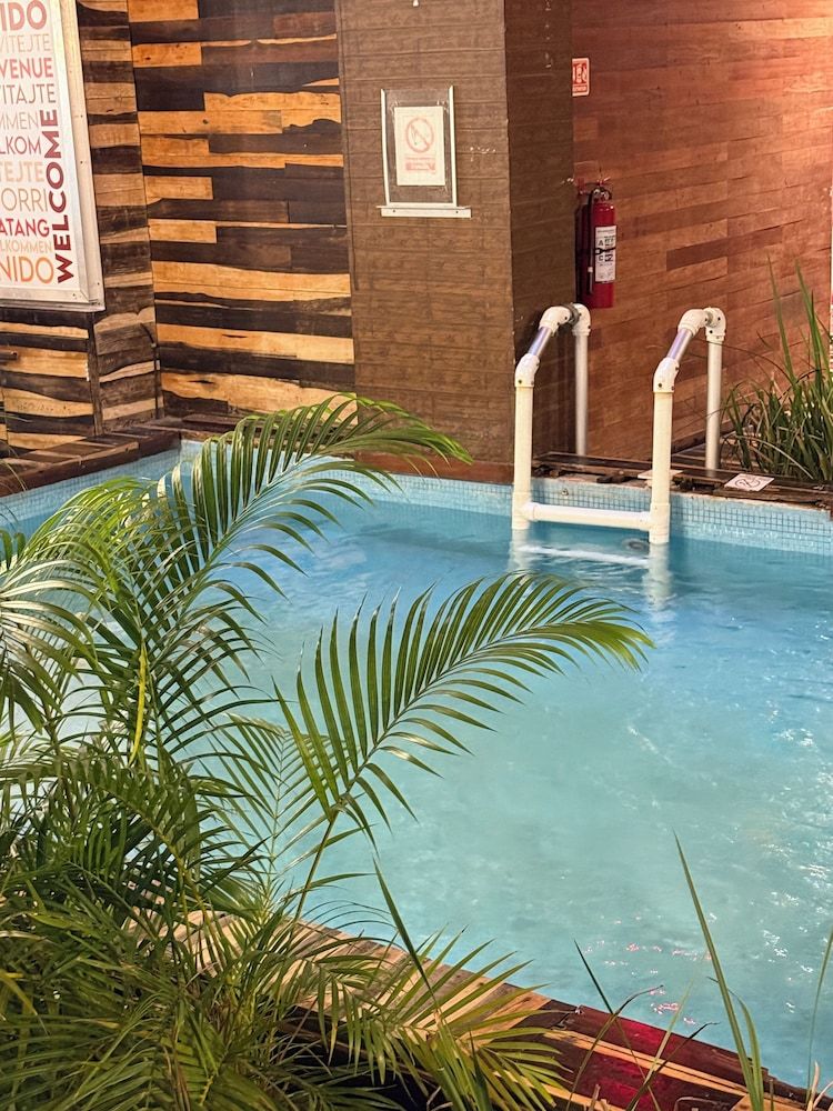 undefined Hotel Kavia 5th Avenida 9