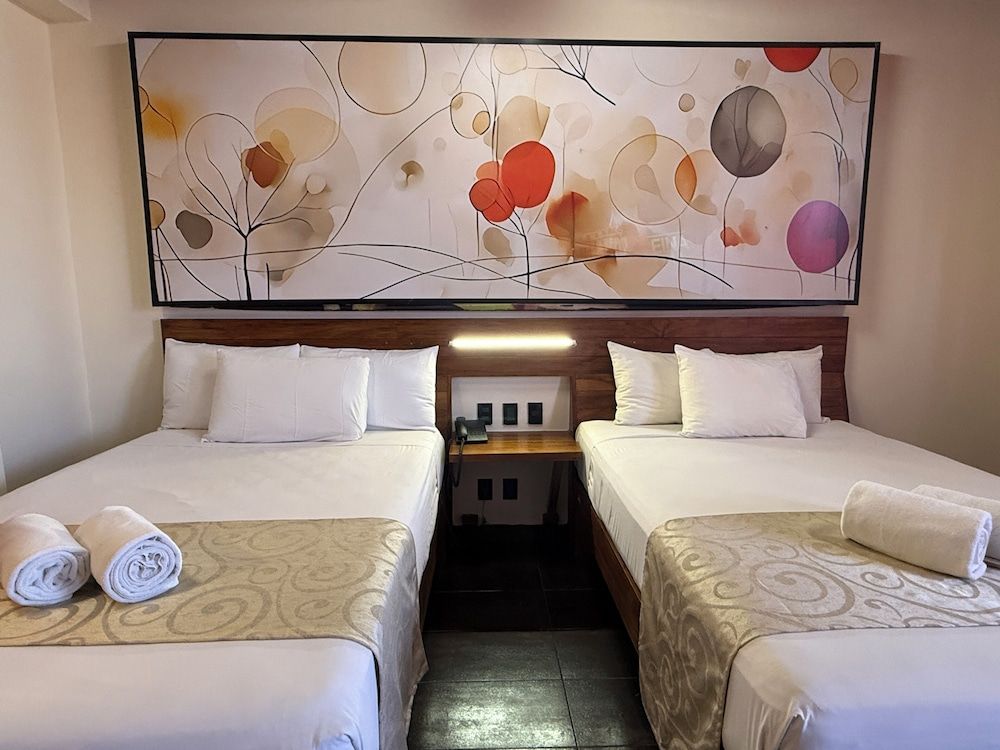 undefined Hotel Kavia 5th Avenida 2