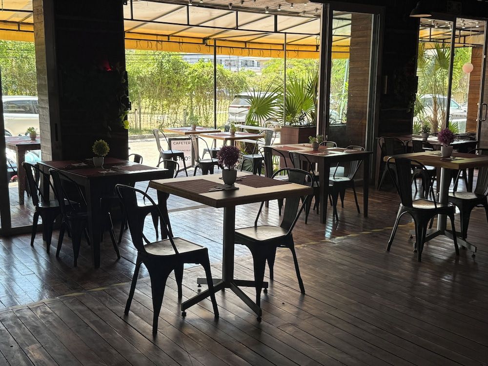 undefined Hotel Kavia 5th Avenida 7