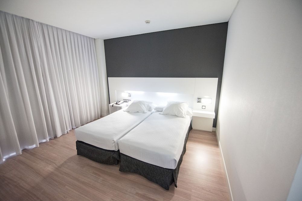 Axor Feria Standard Room 5