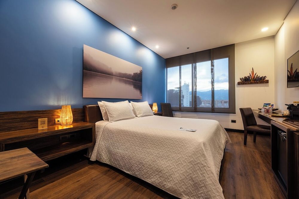 Diez Hotel Categoria Colombia Superior Room, 1 Queen Bed 2