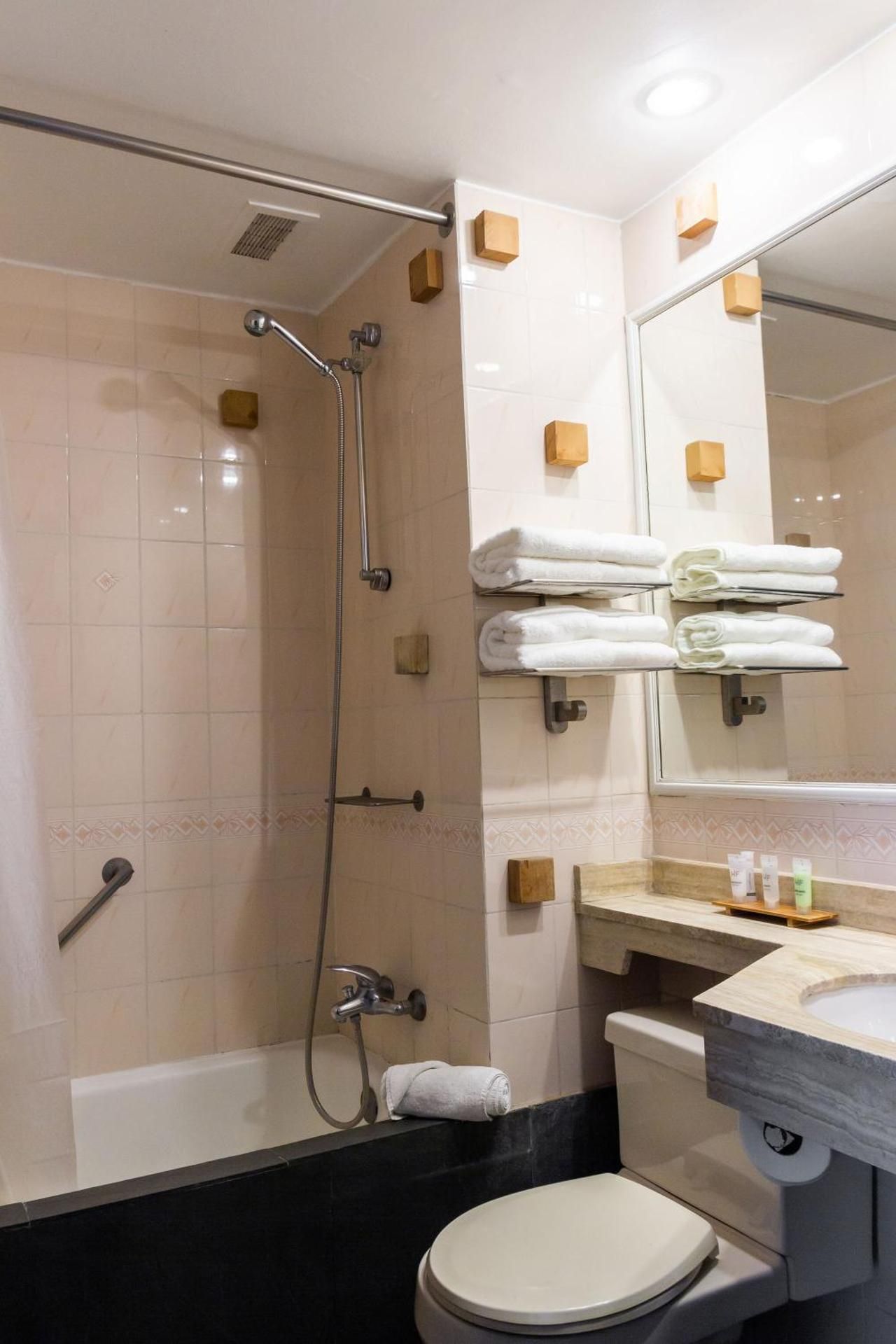 undefined Hotel Fundador 7