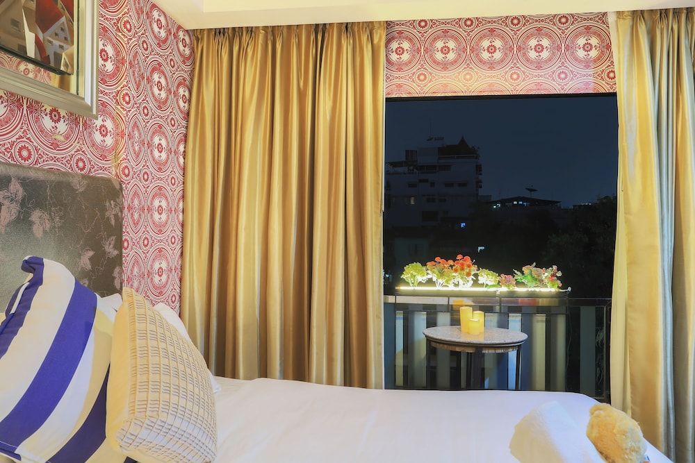 Superior room with Free Snack Bar 24Hrs
