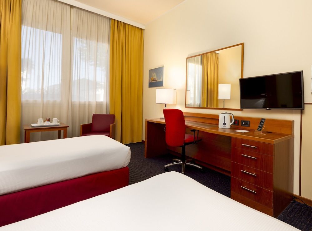 Standard Room, 2 Twin Beds