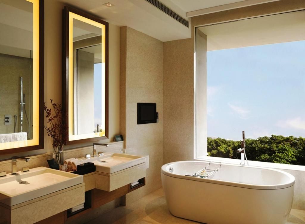 Luxury Suites