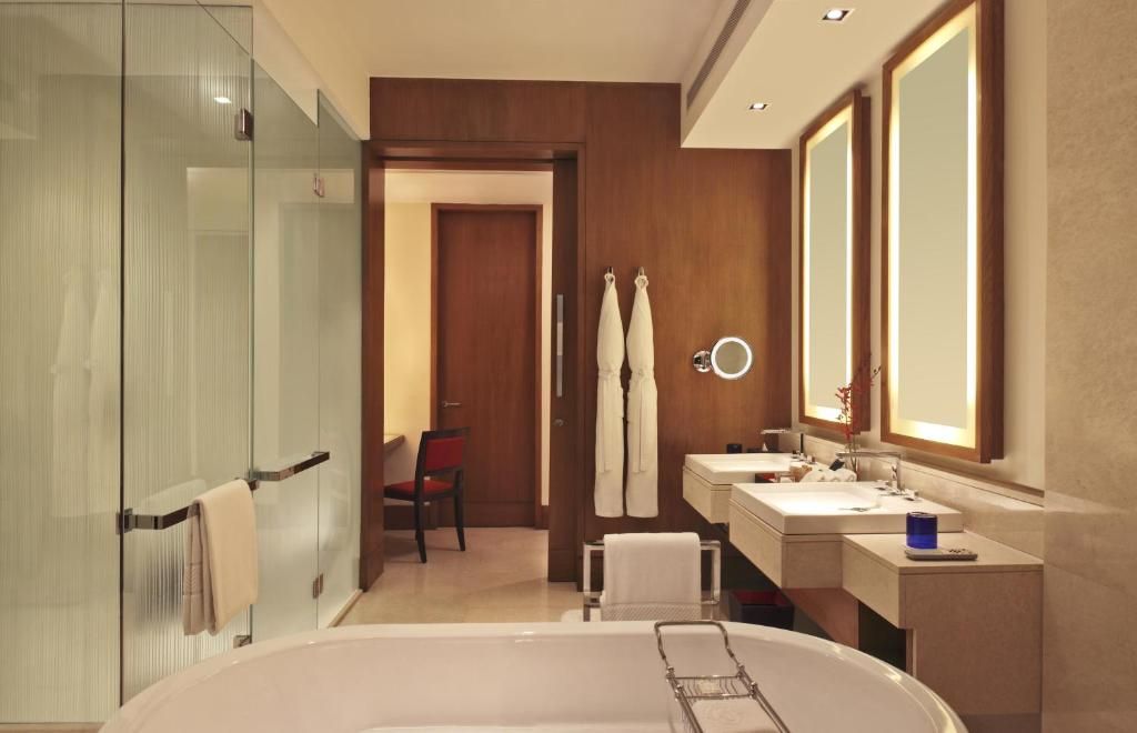Deluxe Suites