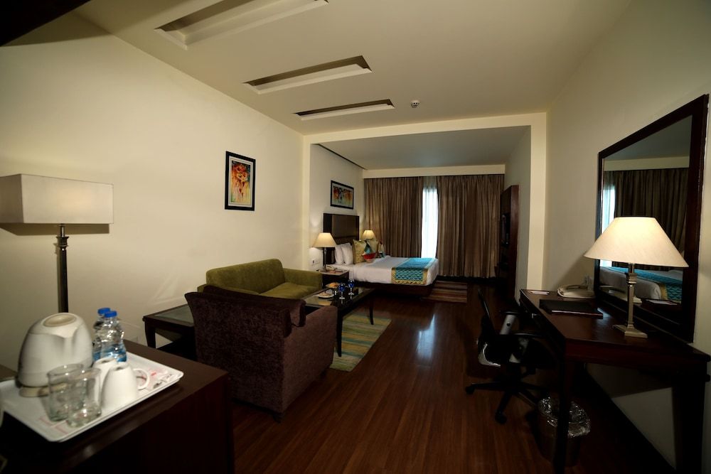undefined Ramada by Wyndham Jalandhar City Centre 10