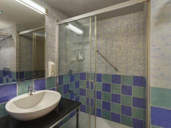 Suite - 1 Double Bed 43SQM Free WiFi Shower