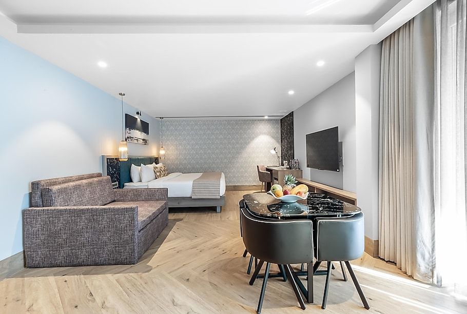 Ocean Palms Goa Junior Suite with Bathtub 6