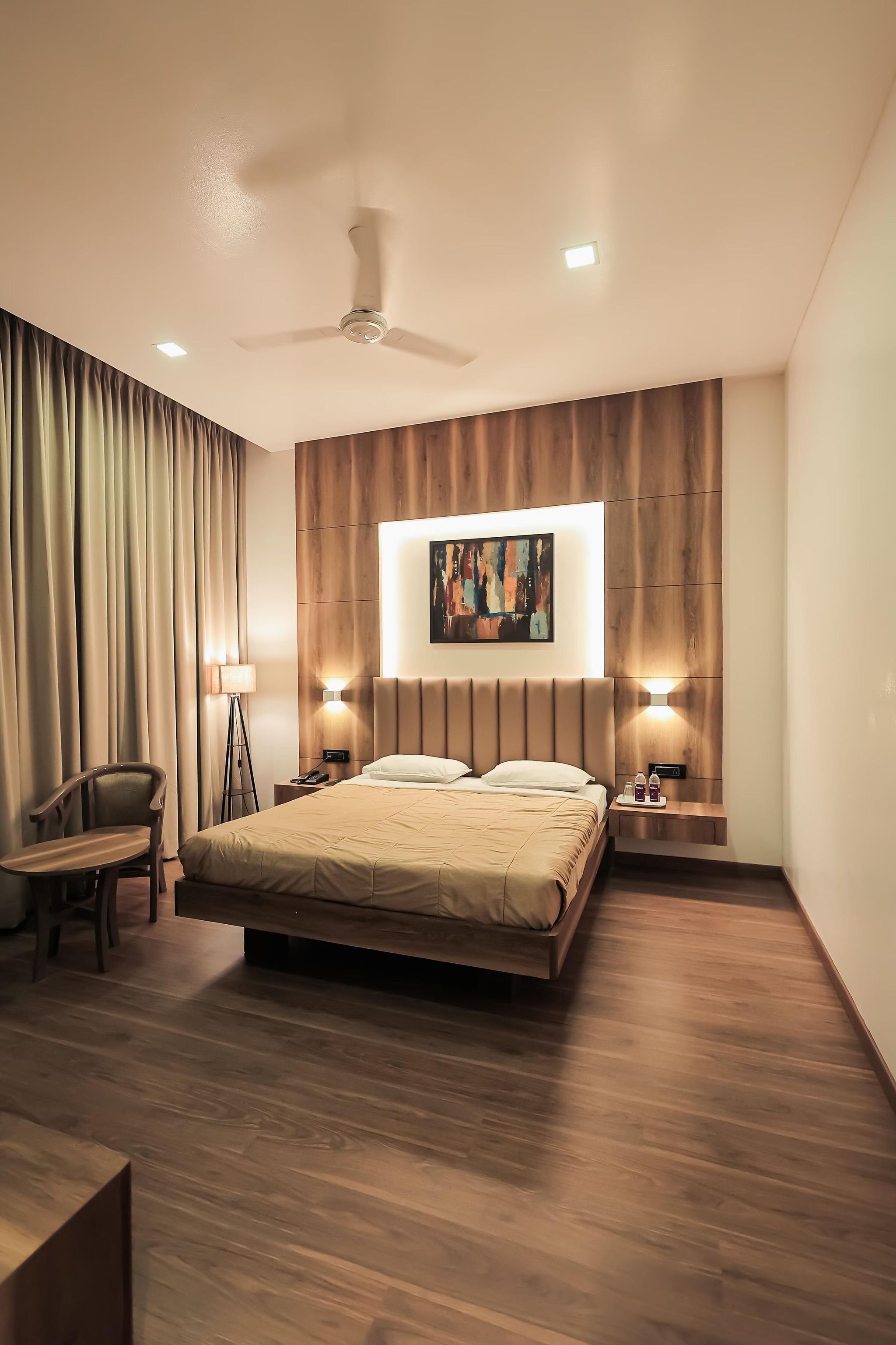 Hotel Great Maratha Deluxe Double Room - YCHS 2