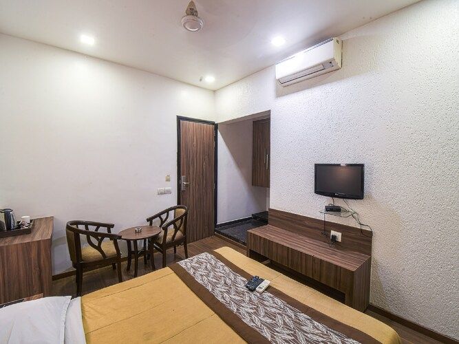 Hotel Great Maratha Deluxe Room A/c