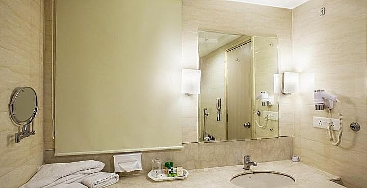 Amer Greens Royal Deluxe Room 3