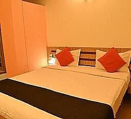Hotel Apex Intercontinental Deluxe Room 6