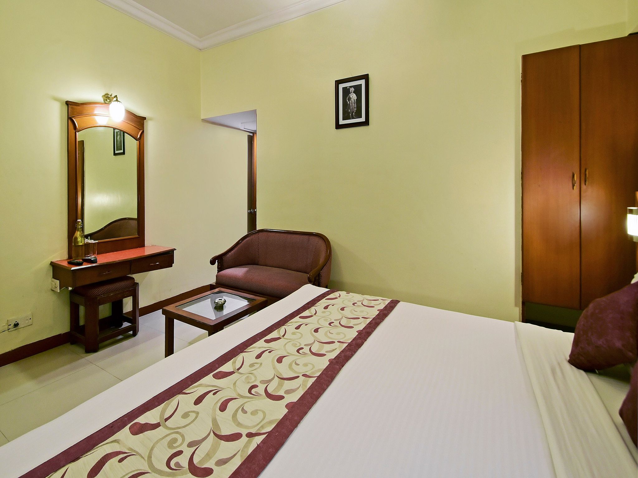 Hotel Maurya Palace AC Room 9