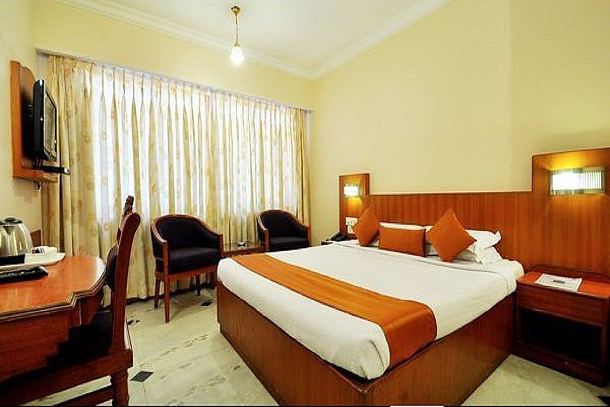 Hotel Maurya Palace AC Room 8
