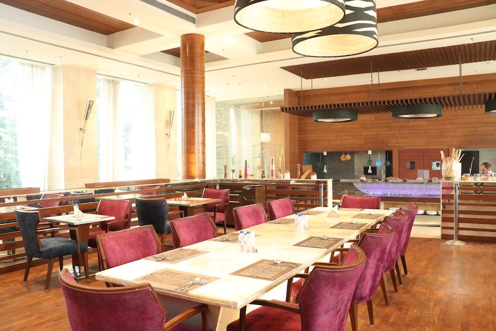 undefined Holiday Inn Chandigarh Panchkula, an IHG Hotel 3