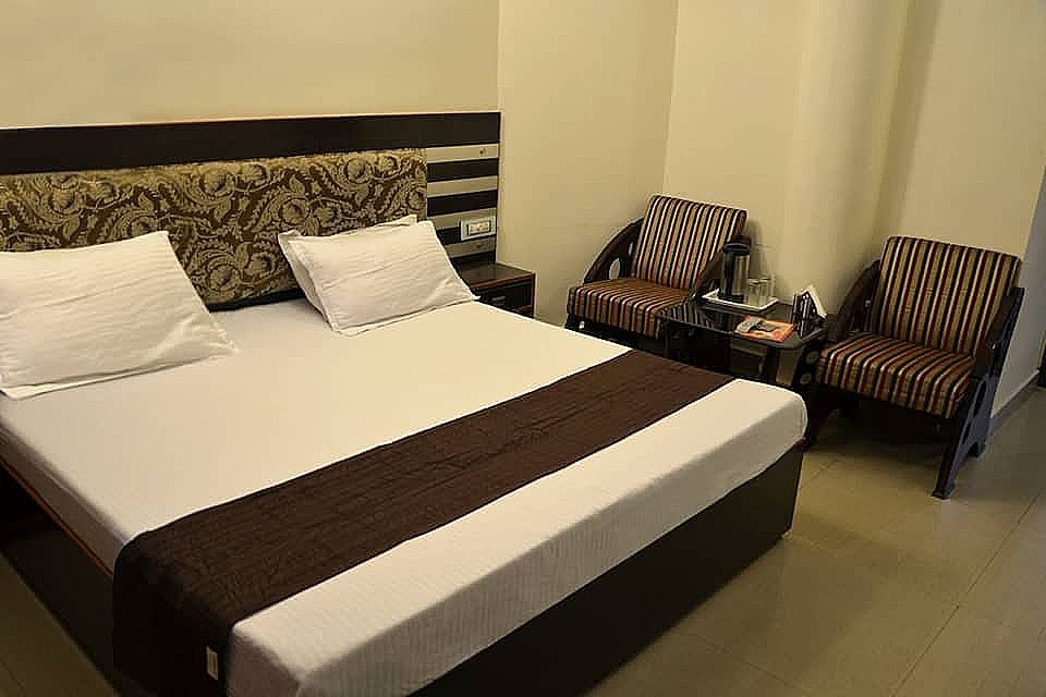 Deluxe Single Room