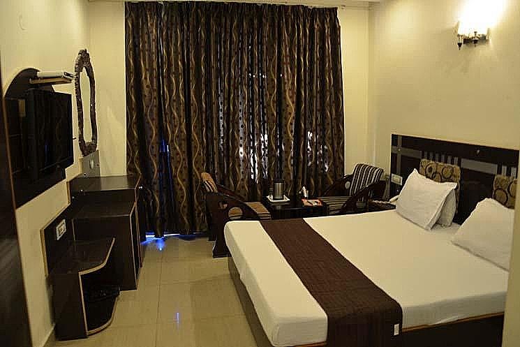 Super Deluxe Room
