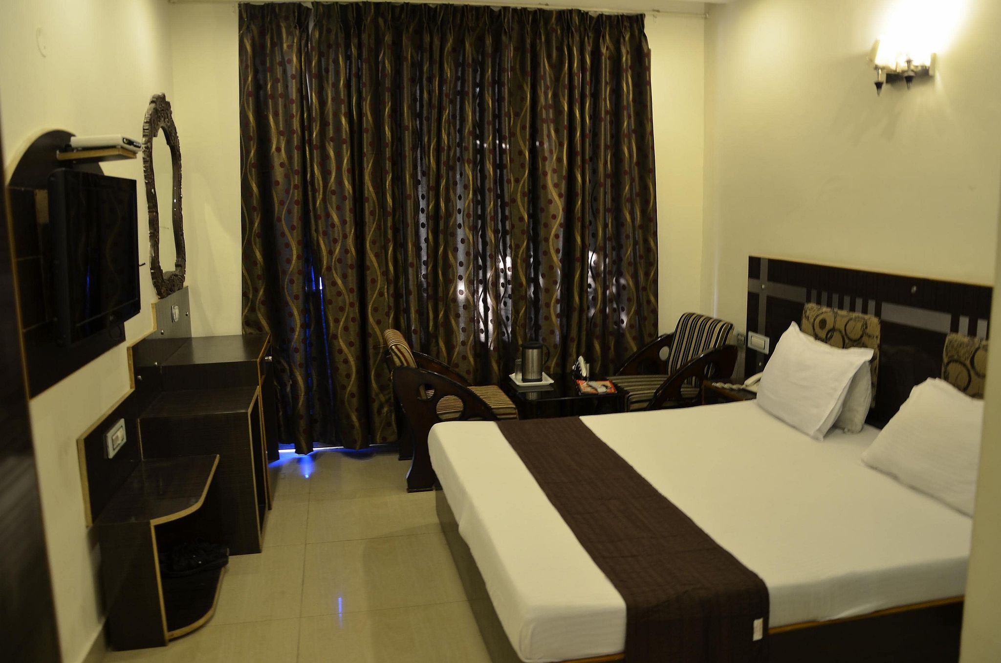 Super Deluxe Room with BALCONY