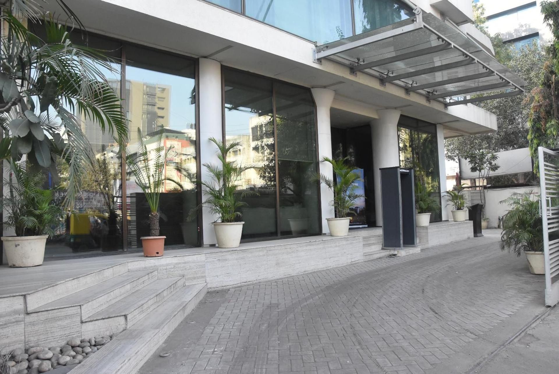 Hotel Exterior