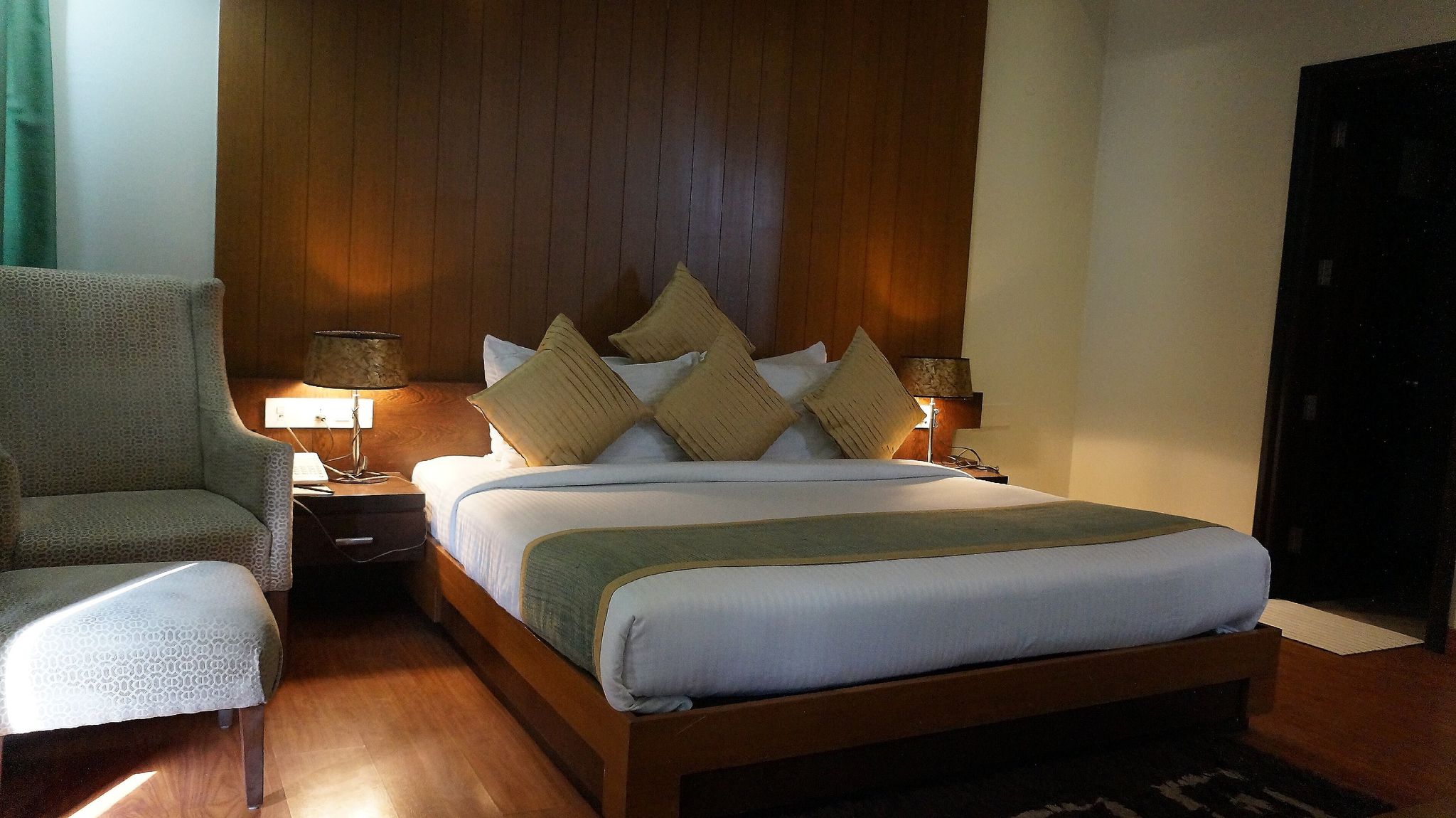 Luxury Room